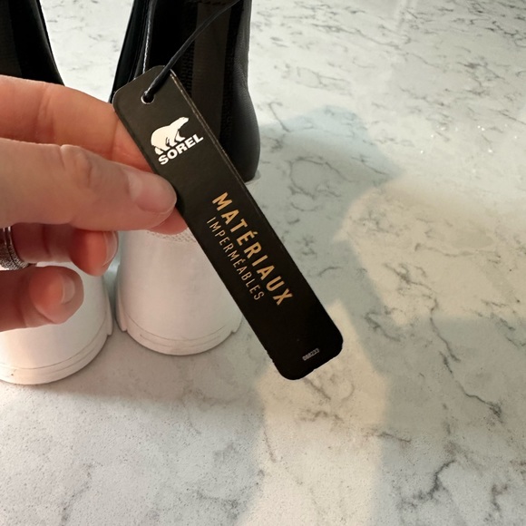 Sorel brex waterproof platform heeled boot - Picture 7 of 9